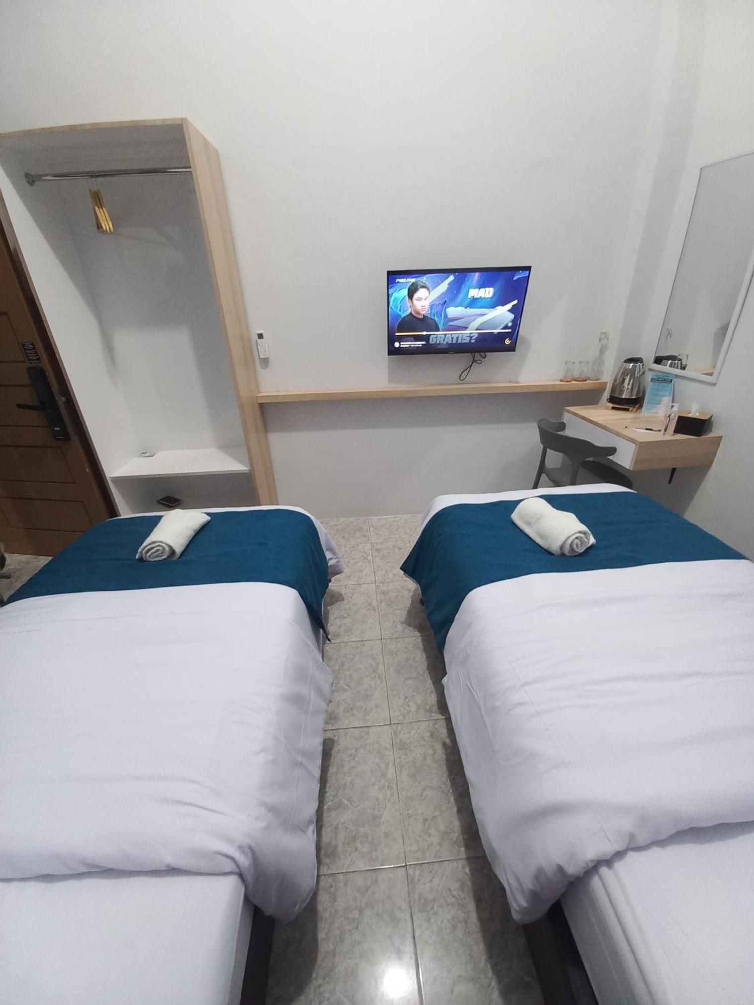 Dyaza Lv Near Sultan Syarif Kasim Airport And Uir Wisma tamu *